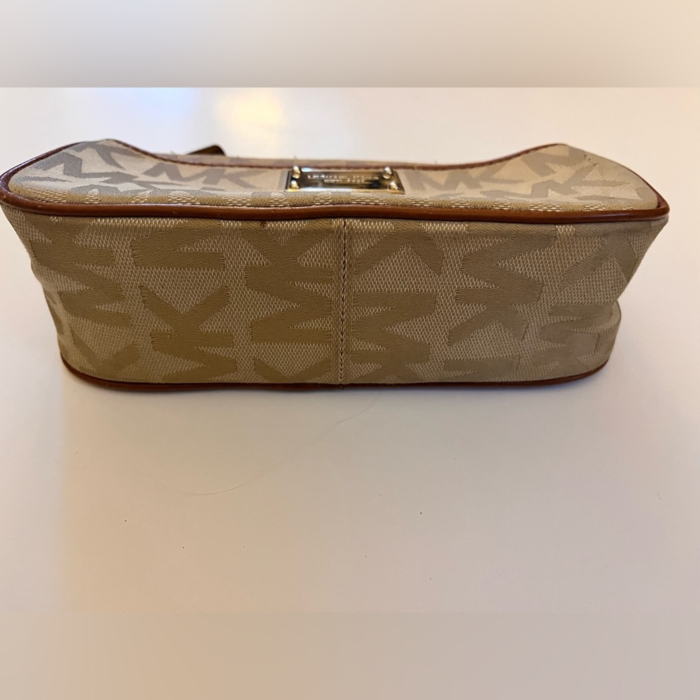 Michael Kors Beige MK Logo Cosmetic Bag - Picture 5 of 6